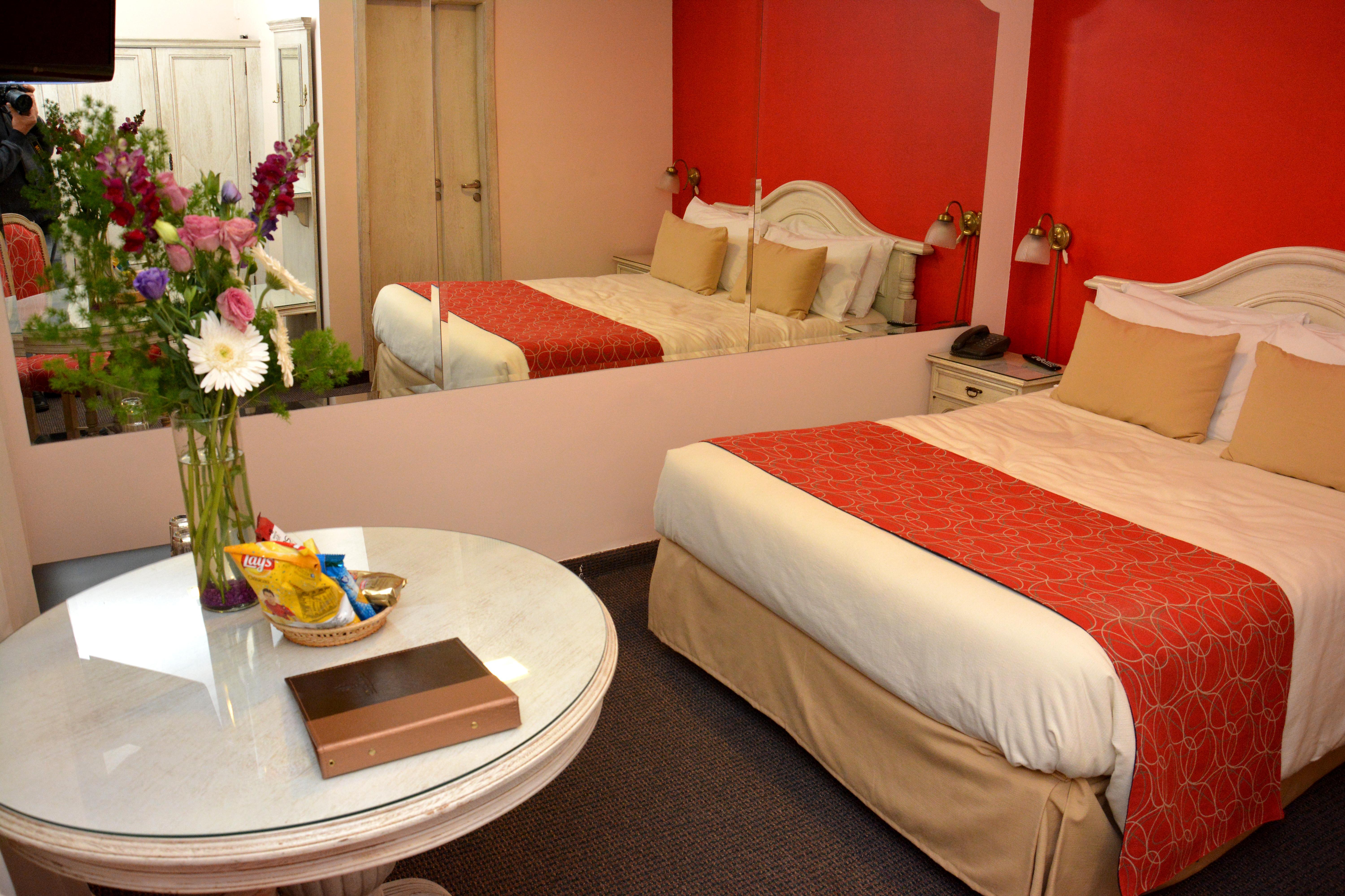 Centuria Hotel Buenos Aires Bagian luar foto