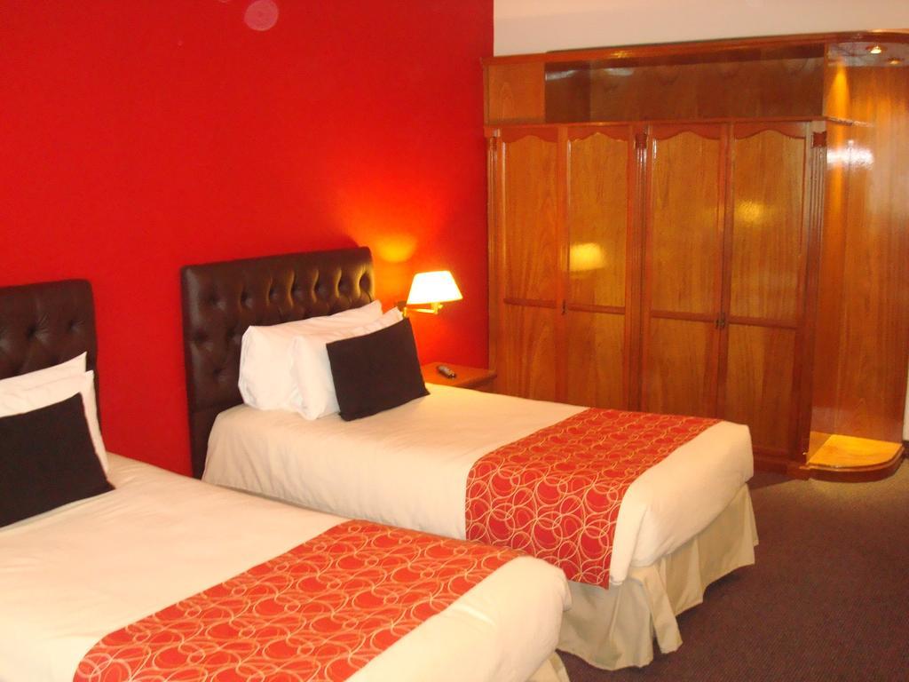 Centuria Hotel Buenos Aires Bagian luar foto